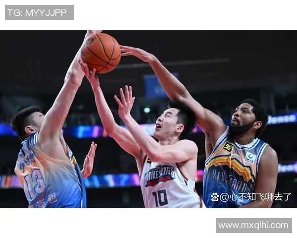 第21轮精彩对决辽宁队迎战新疆队争夺季后赛名额的关键战役 第21轮精彩对决辽宁队迎战新疆队争夺季后赛名额的关键战役