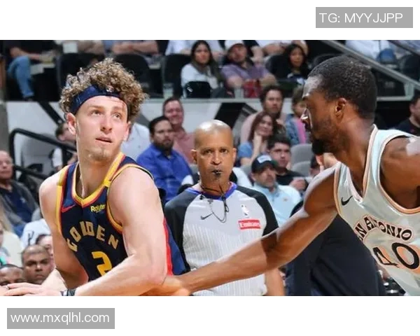 老鹰力克森林狼，特雷-杨32分闪耀全场