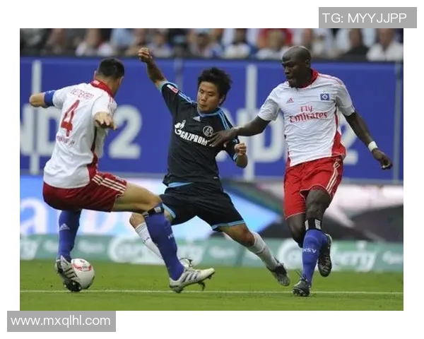 沙尔克04大胜汉堡，展现稳定表现势不可挡