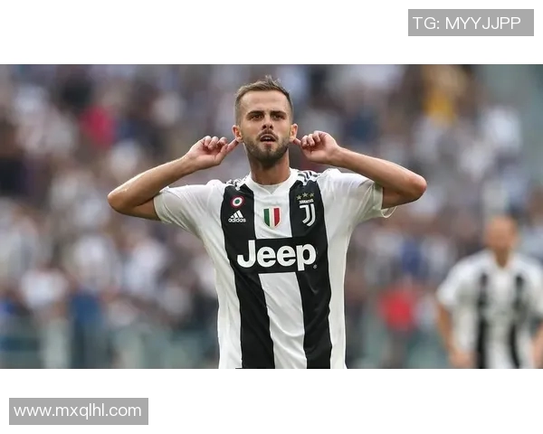 尤文图斯中场核心皮亚尼奇宣布退役：感谢球迷情谊，期待新篇章